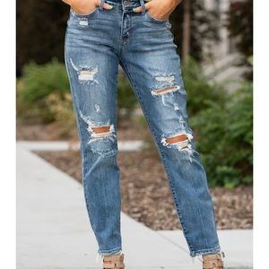 Judy Blue Distressed Boyfriend Jean